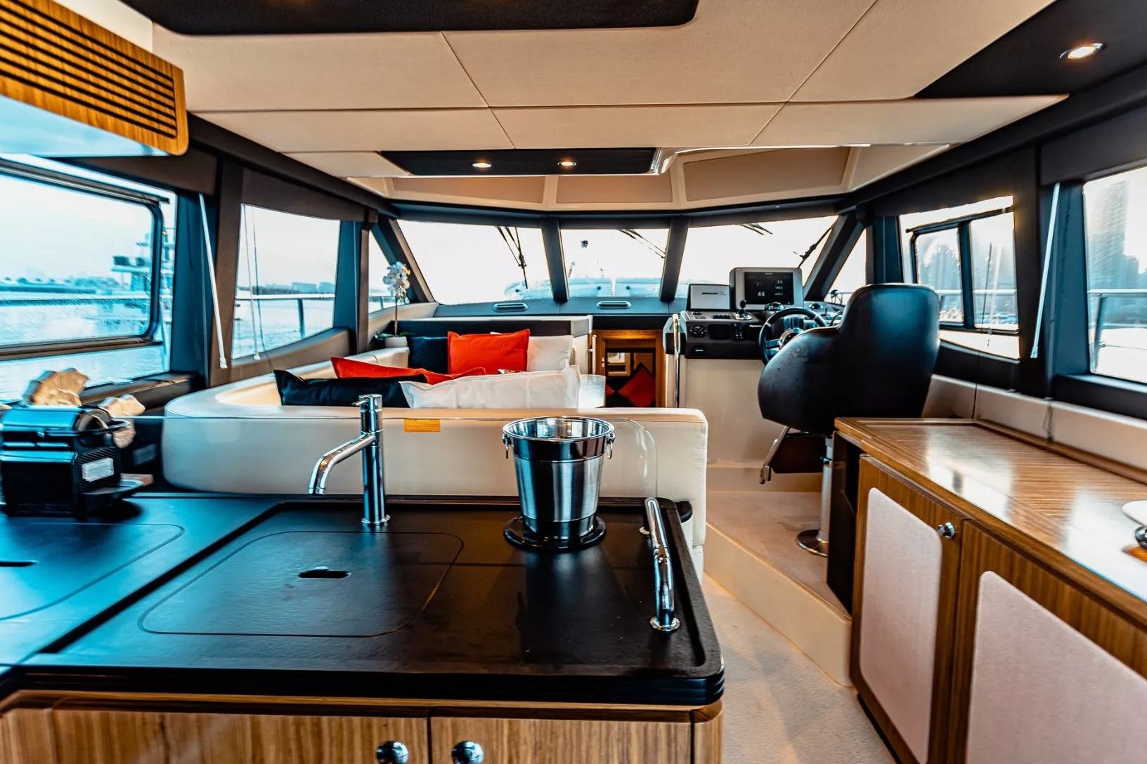 Azimut Magellano 43 фута, снимок 9