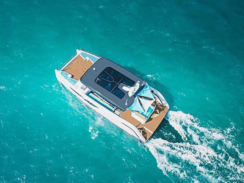 Catamaran Ozone, photo 8