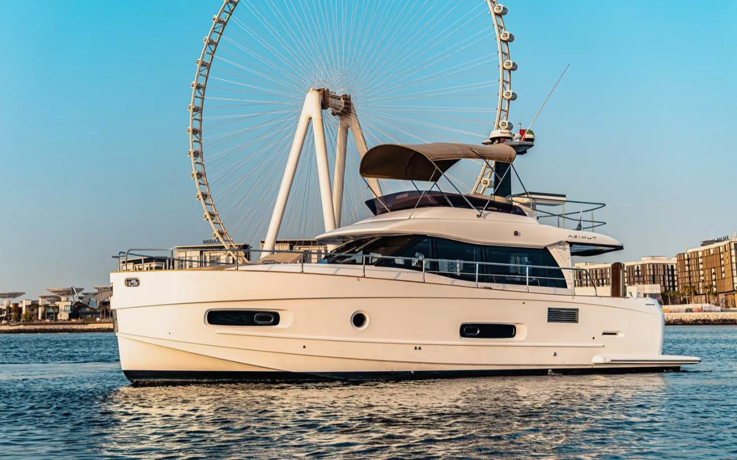 Azimut Magellano 43 ft for charter