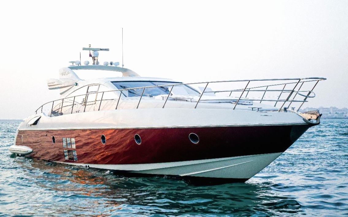 Azimut Sura for charter