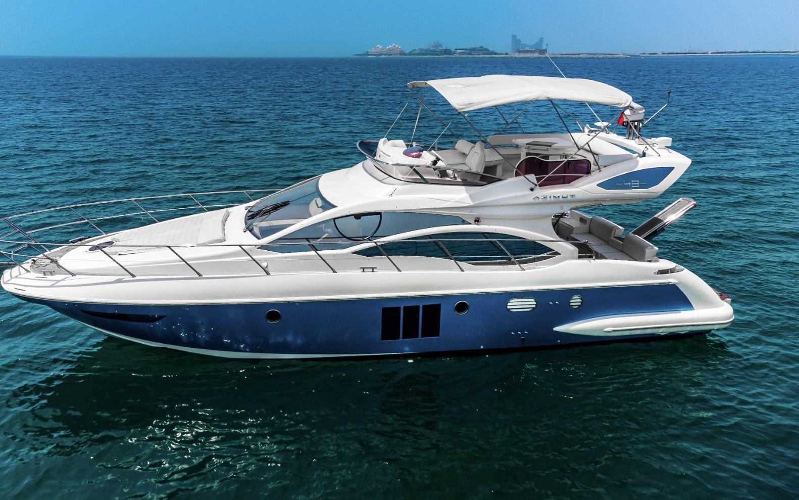Azimut No Regrets for charter
